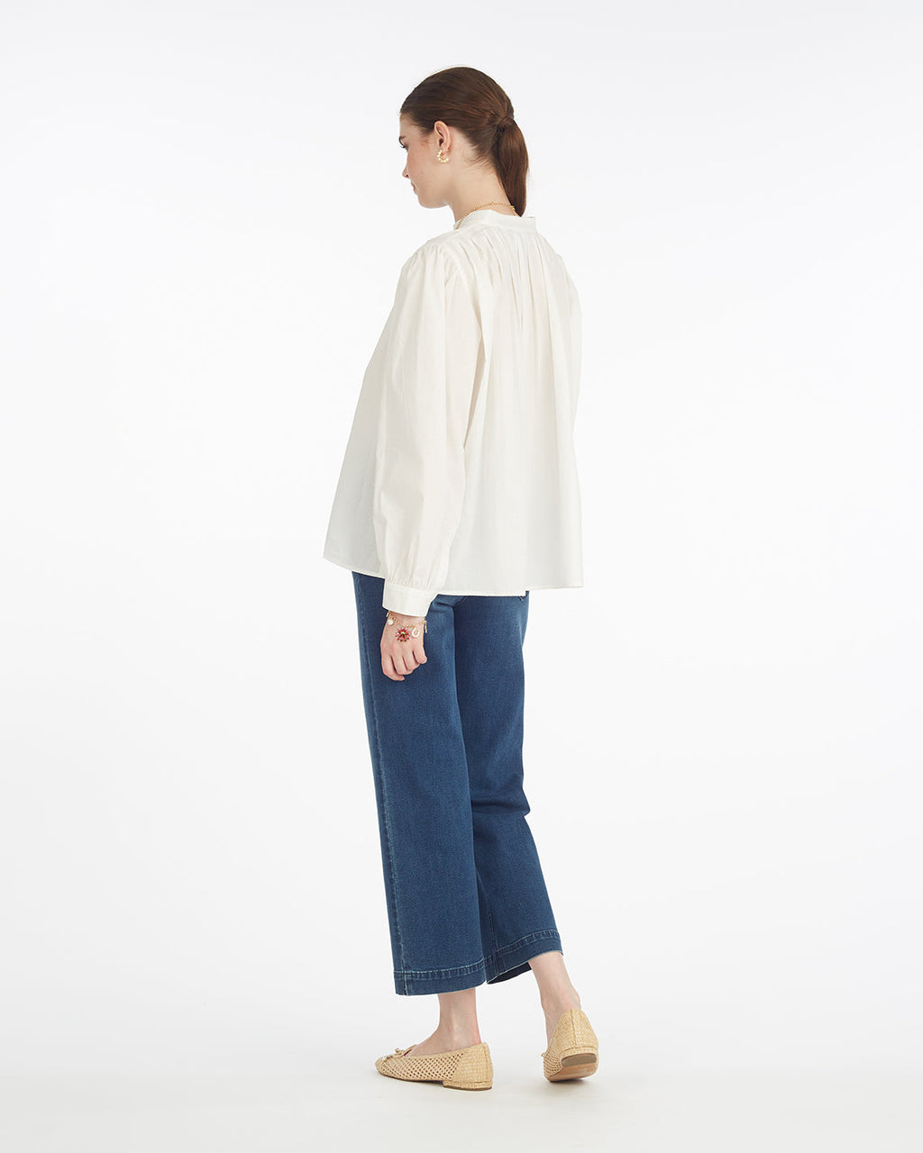 Pleated Button Down in Cotton Dobby in White
